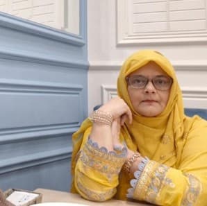 Associate Professor Dr Shazia Jamshed